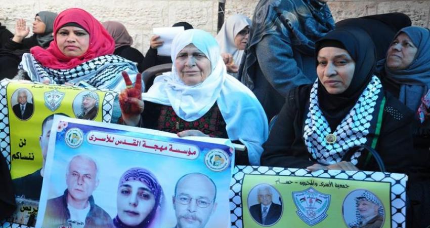 الصليب الأحمر: التواصل بين المعتقلين وذويهم مسؤوليةُ 