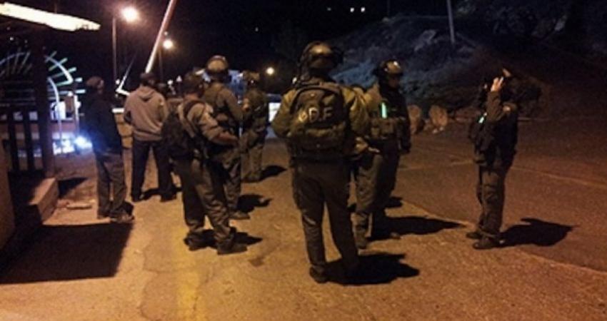 استنفار بالنقب بعد ورود إنذار بعملية