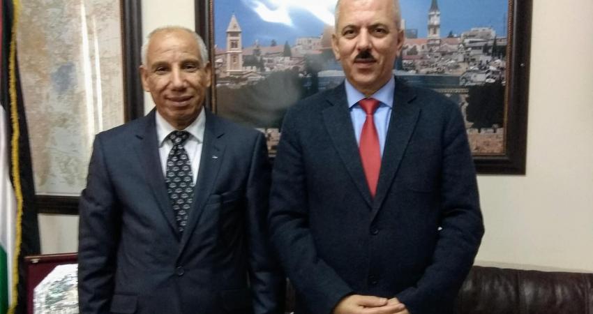 عيسى يستقبل عضو شرف الهيئة الإسلامية المسيحية