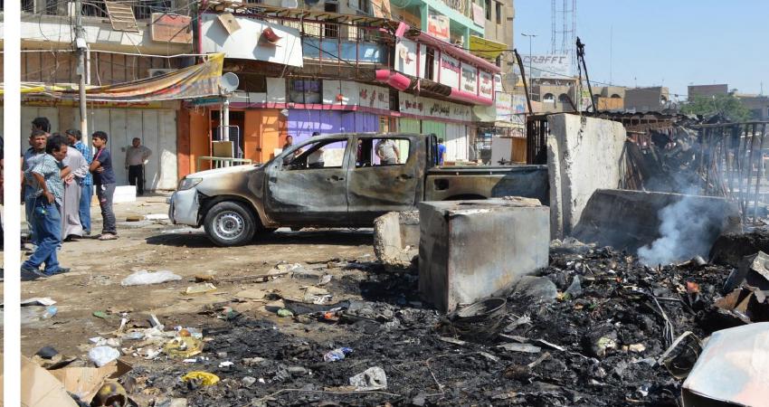 عشرات القتلى والجرحى في تفجير انتحاري ببغداد