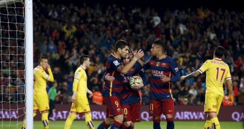 فرحة برشلونة بالدوري