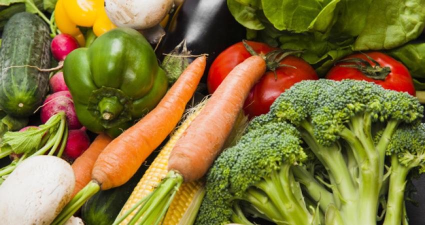 various-fresh-vegetables_23-2147681454