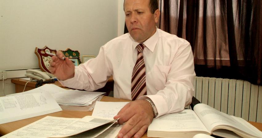 6c3e4423f96e463ab93e55cc0cb6bfae