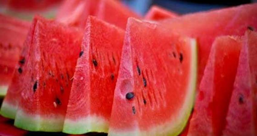 القيم الغذائية في أهم فواكه الصيف