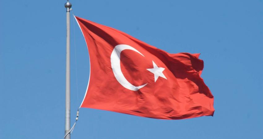 علم تركيا