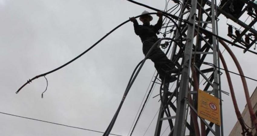 انقطاع خطوط الكهرباء المصرية