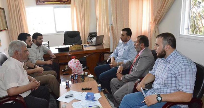 صورة خبر زيارة الكتلة الإسلامية مديرية أوقاف الوسطى