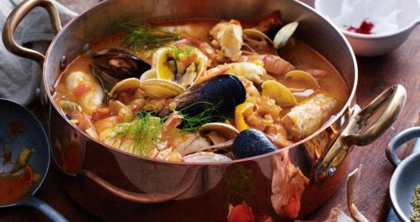 طبق-مأكولات-بحرية-فرنسية