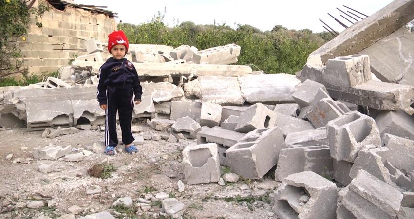 جنين: الاحتلال يهدم ورشة للحجر في برطعة 