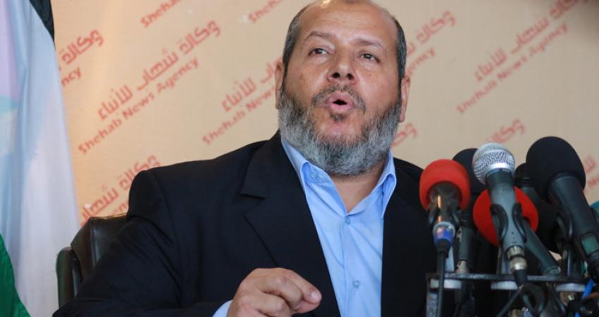 صور الدكتور خليل الحية