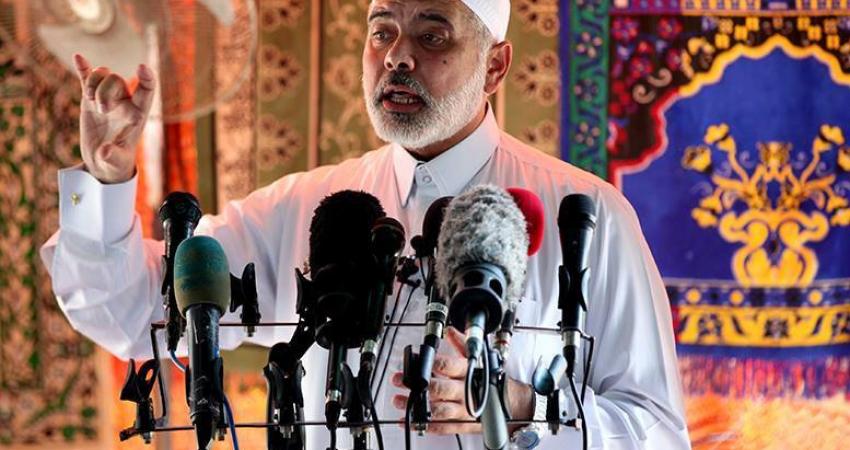 الجسر-خطبة-الجمعة-5-9-2014-لـ-%u200Fإسماعيل-هنية%u202C-علي-أنقاض-%u200Fمسجد-السوسي%u202C-المدمر-2