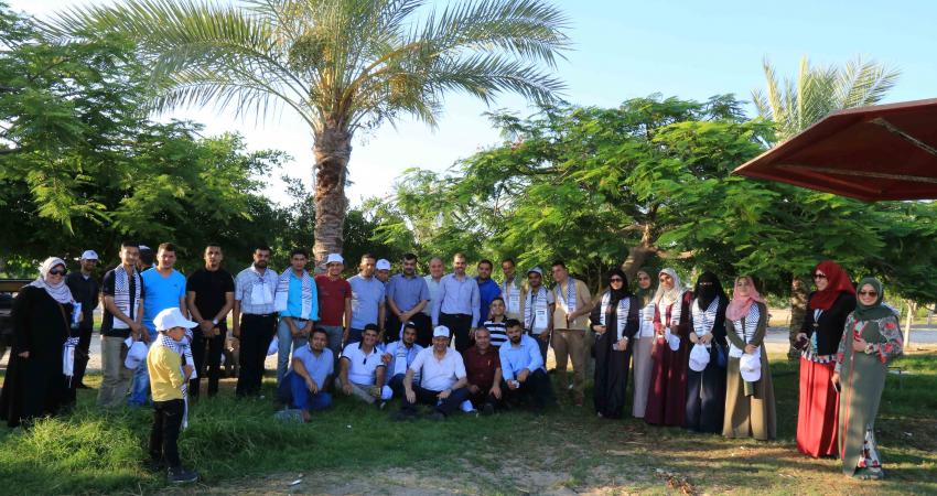 بلدية خان يونس تنظم جولة ميدانية للصحفيين للتعرف على أهم مشاريعها