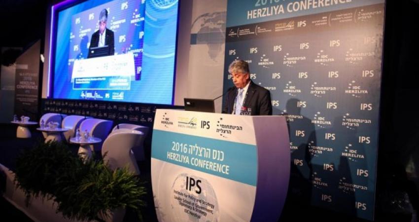 أحمد مجدلاني