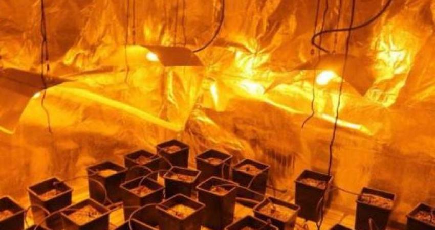 الشرطة تضبط معملا لتصنيع المخدرات في أبو ديس