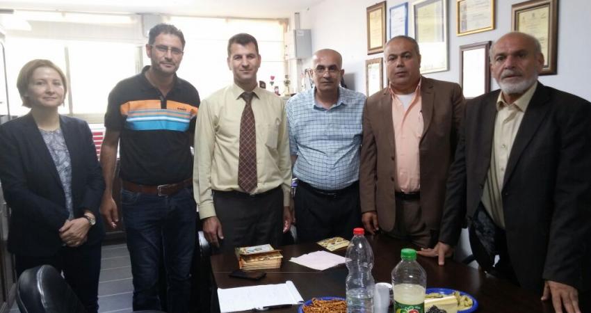 خضوري تختتم زيارتها لعدد من المدارس الثانوية بالداخل