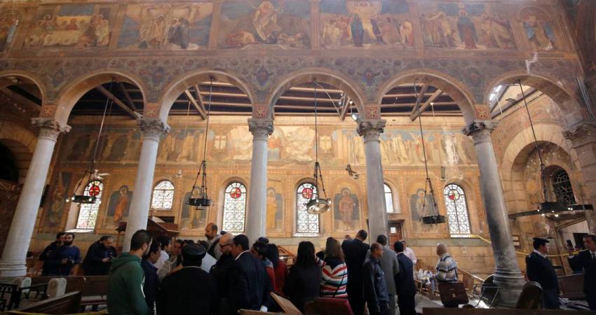 حماس تستنكر الجرائم البشعة بحق الكنائس في مصر