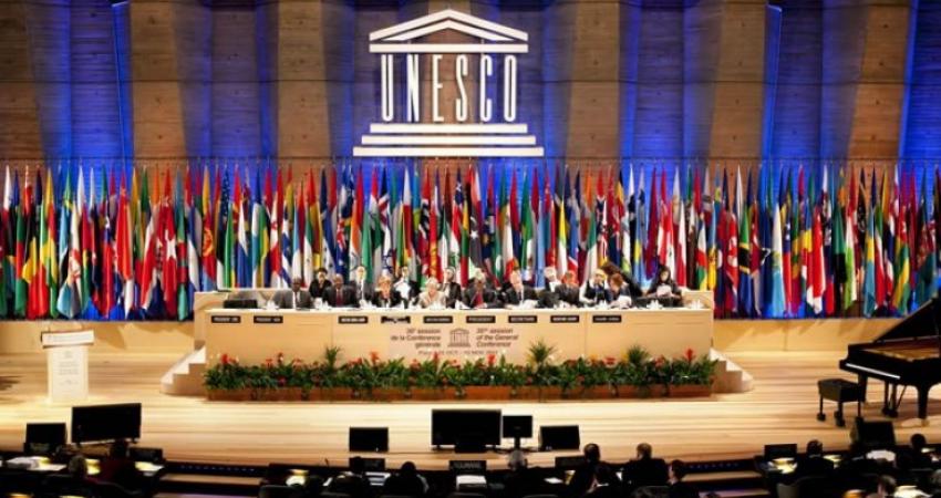 مفاجأة.. سفير عربي يعتذر للإسرائيليين بعد قرار اليونسكو