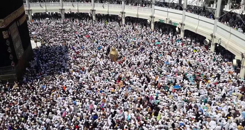 السعودية: عدد الحجاج هذا العام تخطى المليون و800 ألف