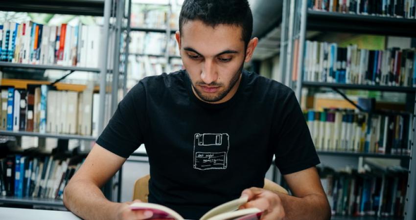 الجامعة الإسلامية تنهي فترة 