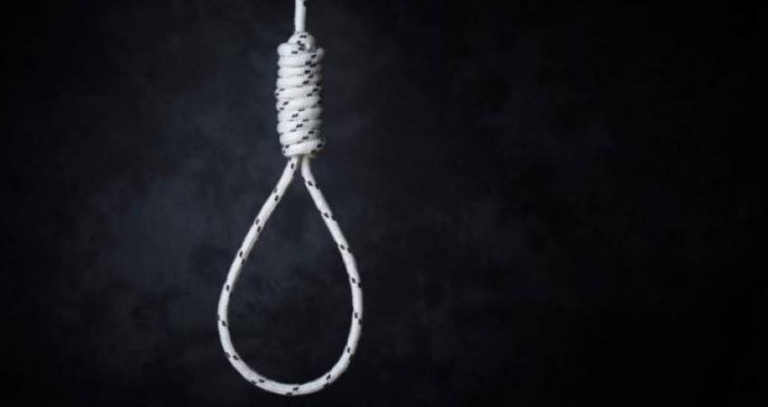 العثور على شاب مشنوقا وسط القطاع