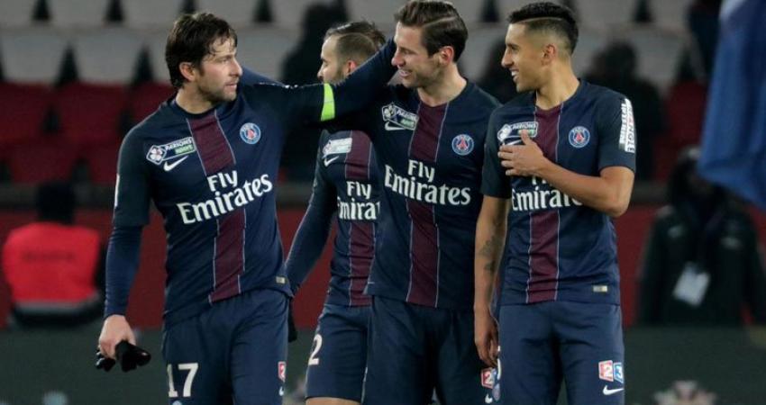 psg-players-celebrating