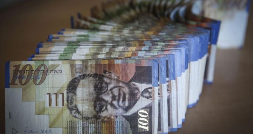 مباحث الشجاعية تُحبط سرقة مبلغ 30 ألف شيكل