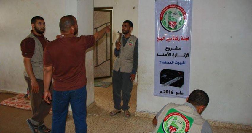 مشروع الإنارة الآمنة لـ 500 منزل بدير البلح