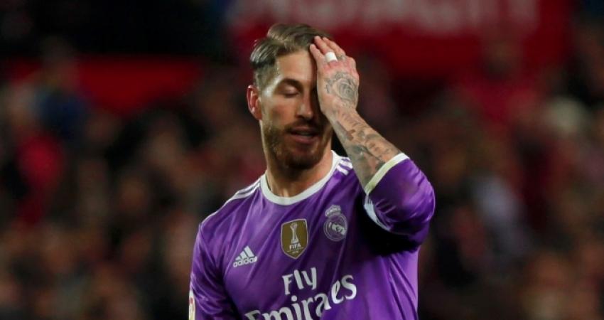 أعرب المدافع الدولي الإسباني، سيرجيو راموس، عن استيائه من خسارة فريقه ريال مدريد بنتيجة 2-1 أمام إشبيلية، أمس الأحد، ضمن منافسات الجولة الـ18 من الليغا.  وبهذه الخسارة يواصل الميرنغي تصدره لجدول الترتيب بالليغا برصيد 40 نقطة، وبفارق نقطة وحيدة عن ملاحقه إ