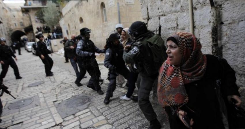 إبعاد 5 شبان عن القدس القديمة