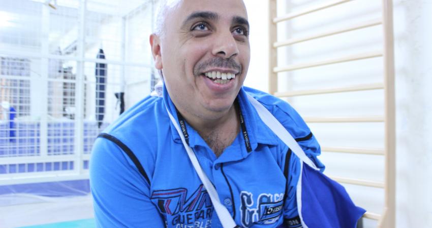 السيد هاني: تحدّيت الشلل أكون أو لا أكون