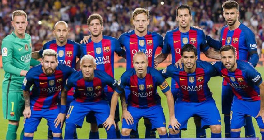 ذكرت تقارير صحفية بريطانية أن برشلونة وضع عينه على الألماني يورجن كلوب لتدريبه الموسم المقبل خلفا للمدرب الحالي لويس انريكي.  وأكدت صحيفة 