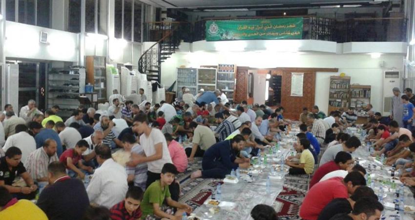 حماس تقيم إفطارها السنوي بمدينة صيدا