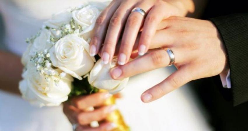 133-194305-conditional-marriage-algerian-women_700x400