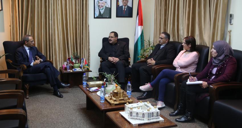 فلسطين وإيطاليا تصادقان على الاعتراف المتبادل بالشهادات الجامعية 28-11-2017 (1)