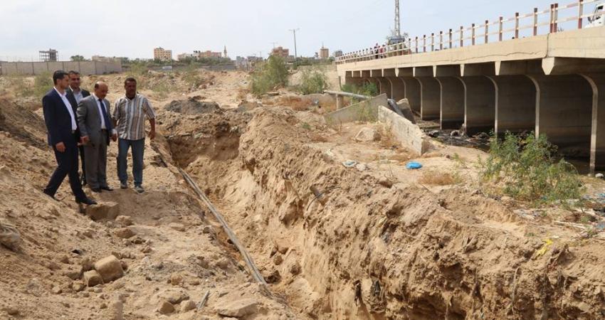الوزير الحساينة يتفقد مجرى الواد