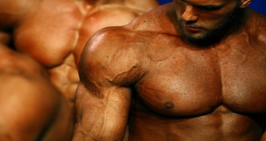 عضلات كمال أجسام