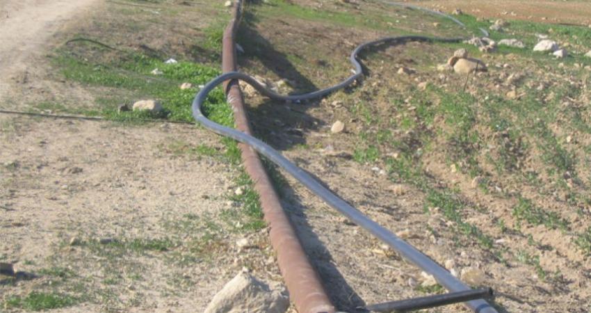 الاحتلال يوافق تبديل خط مياه 