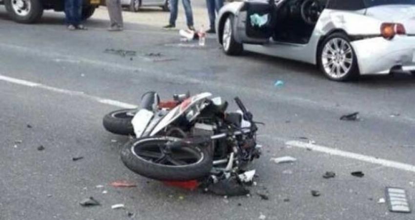 إصابة مواطن وطفليه في حادث سير بخانيونس