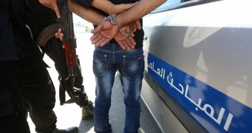 القبض على شبكة سطو على محلات ومنازل المواطنين برفح