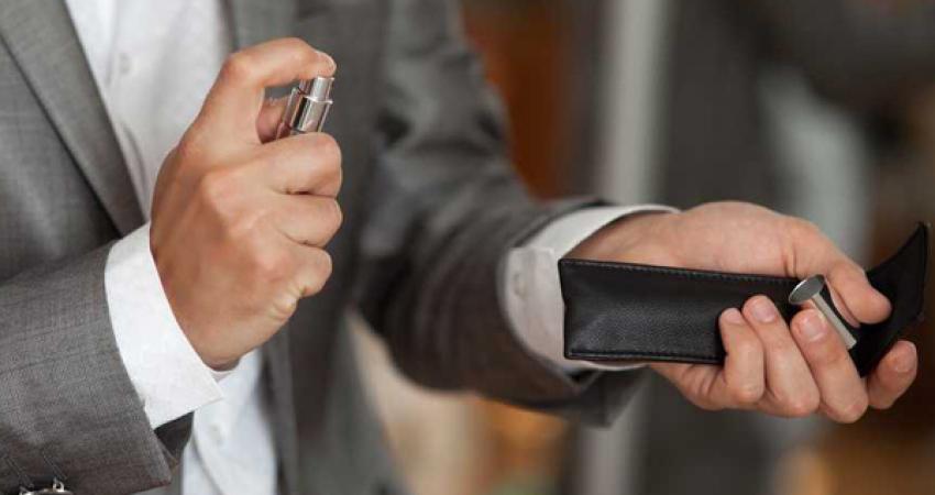 علماء يخبرون عن أخطار قاتلة للعطور