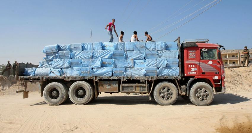 A-Palestinian-truck-carrying-goods-smuggled-through-tunnels-leaves-the-Gaza-Egypt-border-in-Rafah