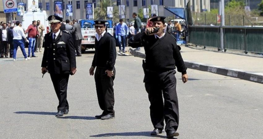 رجال شرطة مصريين