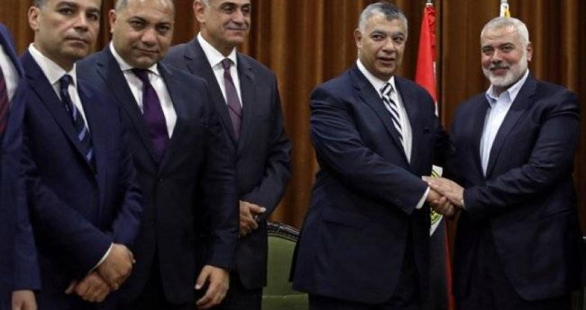 وفد حماس مع المخابرات المصرية