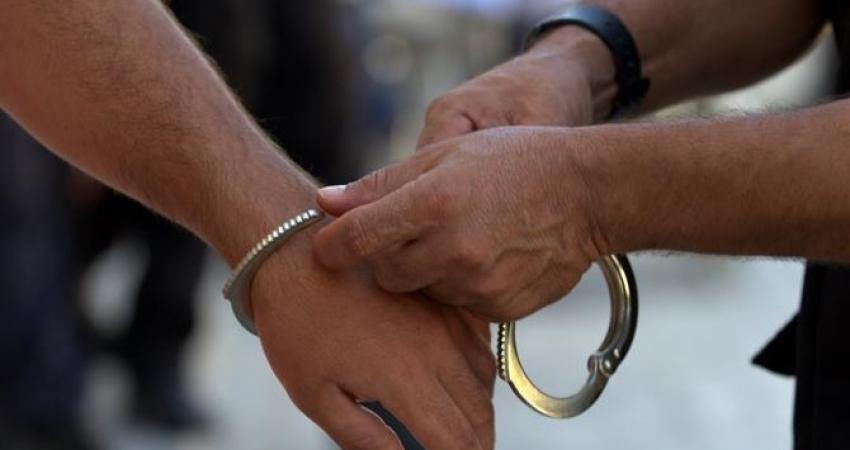 مباحث خانيونس تُلقي القبض على سارقي منزل