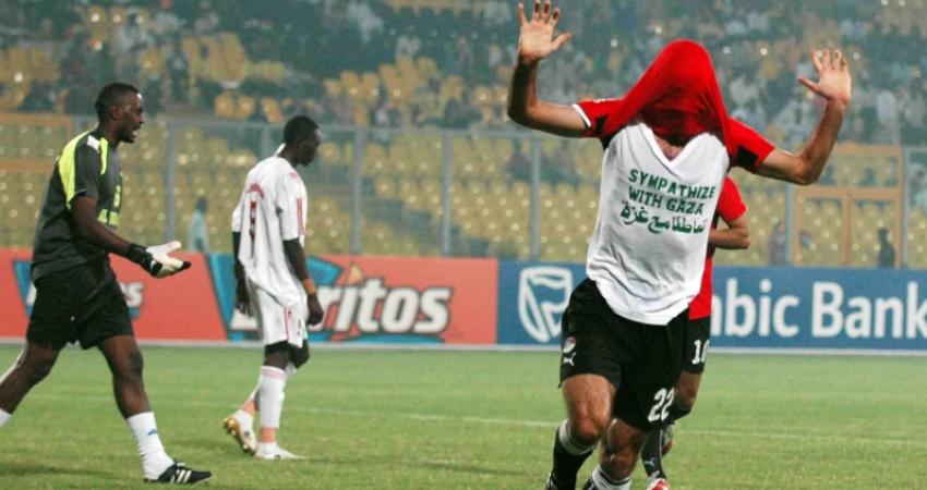 أشهر 15 لاعبا تعاطفوا مع فلسطين