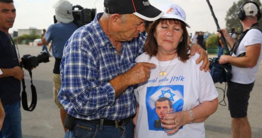 والدا شاؤول أرون