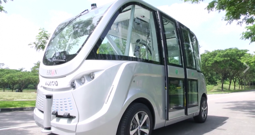 سنغافورة تطلق حافلة ذاتية القيادة مع بداية 2017