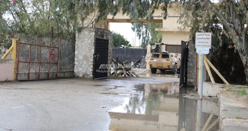 مطالبات باستمرار فتحه