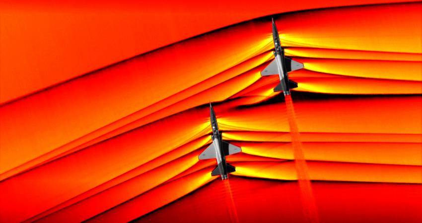 f4_p4_red_planedrop