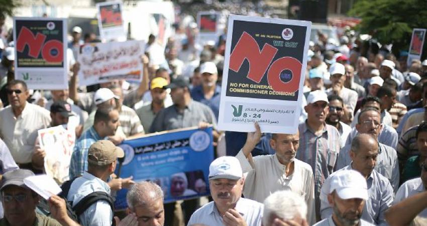 إضراب موظفي الوكالة